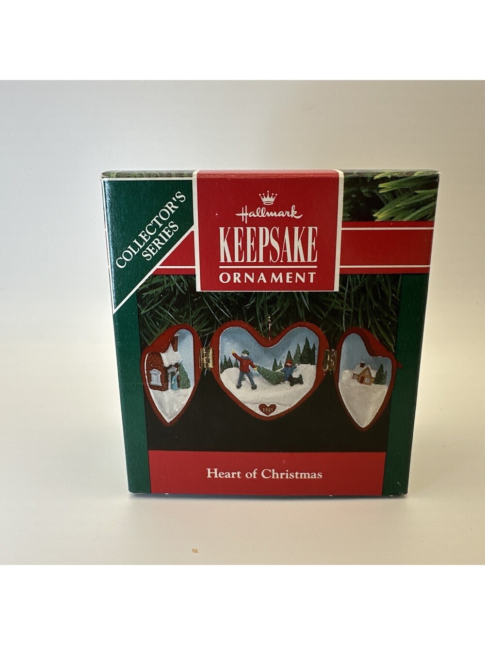 1991 Hallmark Keepsake Ornament “Heart of Christmas” 2nd In Series FREE SHIPPING